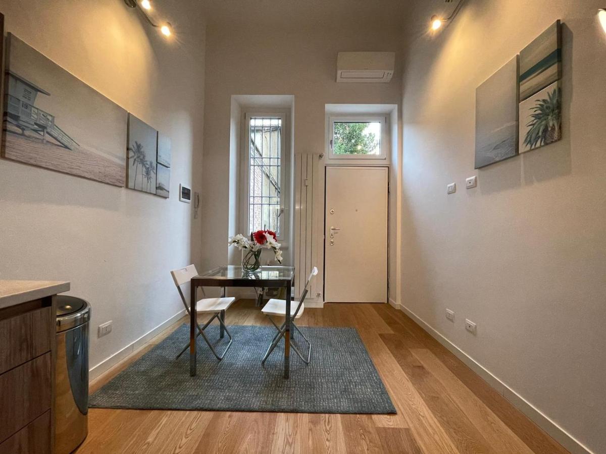 Appartamento Navigli Design Loft - 7 Stops From Duomo, Ac, Netflix Milano Esterno foto