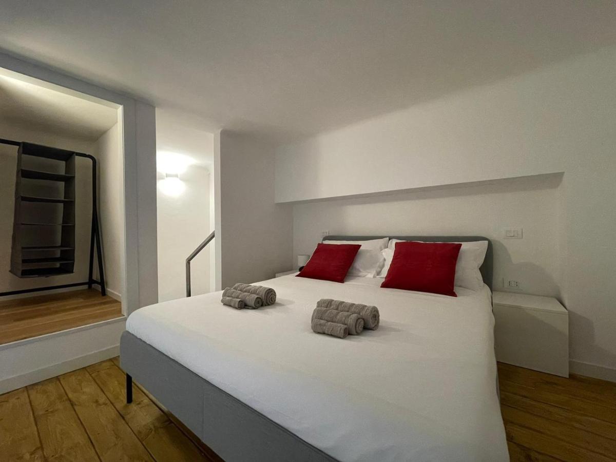 Appartamento Navigli Design Loft - 7 Stops From Duomo, Ac, Netflix Milano Esterno foto